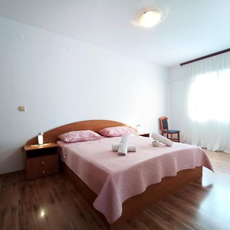 Apartments Jelovac Poreč Eksteriør billede