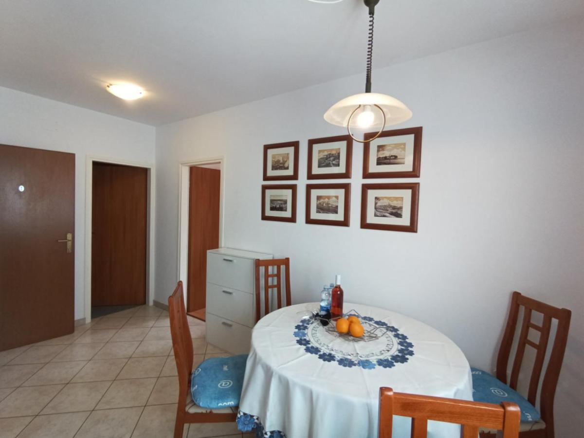 Apartments Jelovac Poreč Eksteriør billede