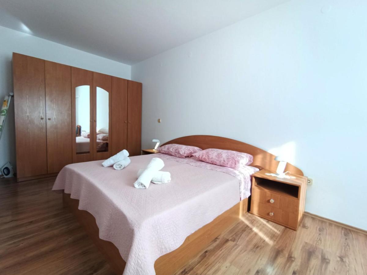 Apartments Jelovac Poreč Eksteriør billede