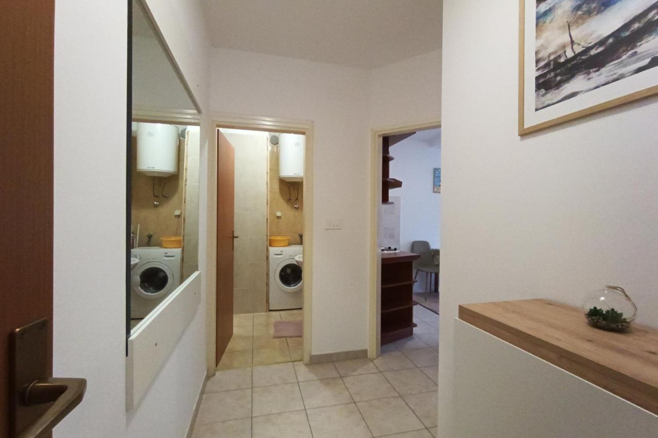 Apartments Jelovac Poreč Eksteriør billede